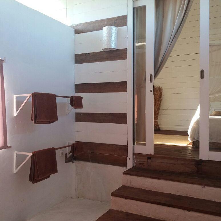 Wera Beach Kadumbul Екстериор снимка