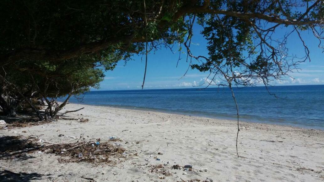 Wera Beach Kadumbul Екстериор снимка