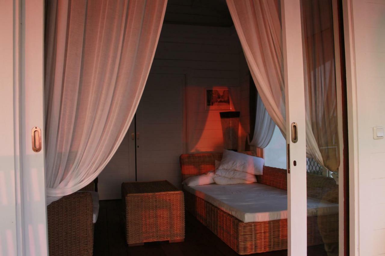 Wera Beach Kadumbul Екстериор снимка