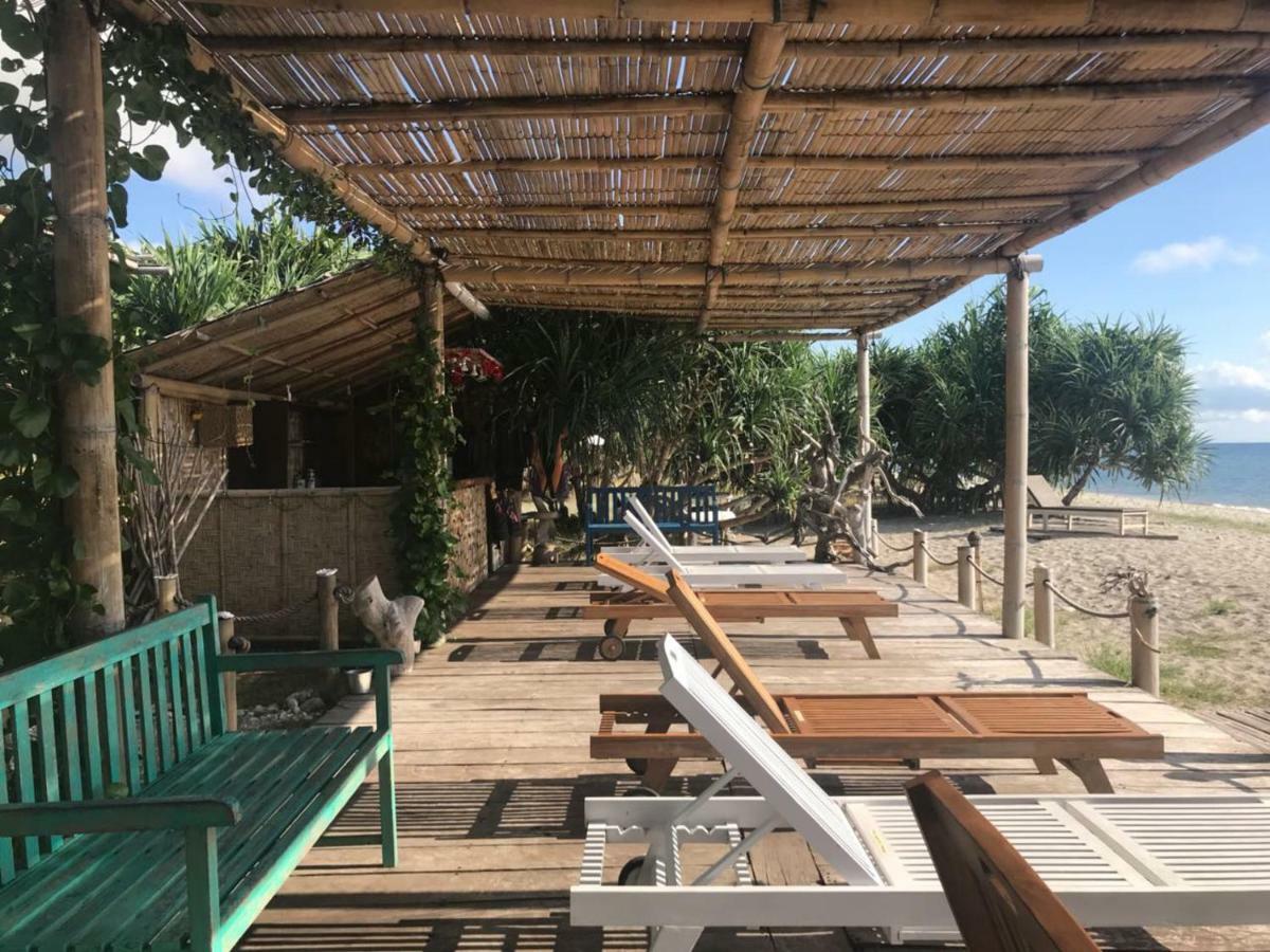 Wera Beach Kadumbul Екстериор снимка
