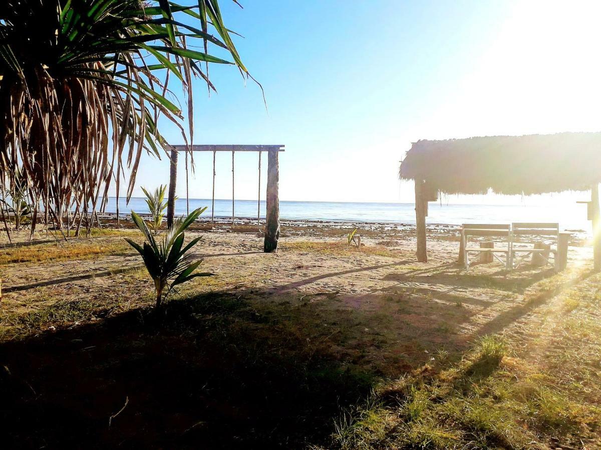 Wera Beach Kadumbul Екстериор снимка